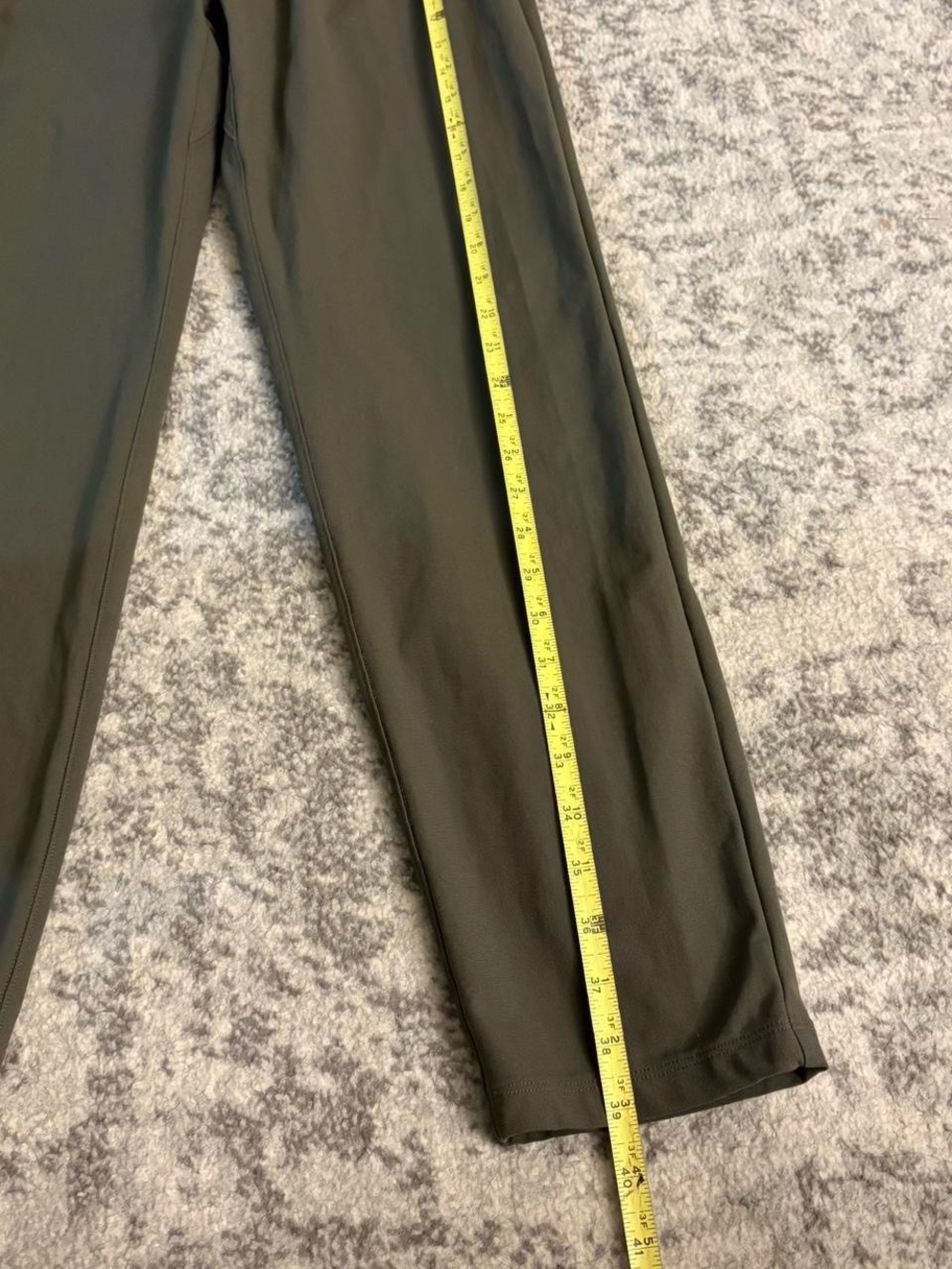 Women’s Small Lululemon Olive Green Trouser Pants - Picture 6 of 7